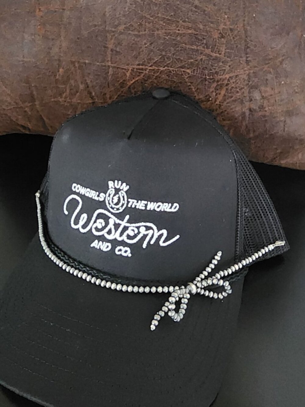 Sterling Bow Cap Band